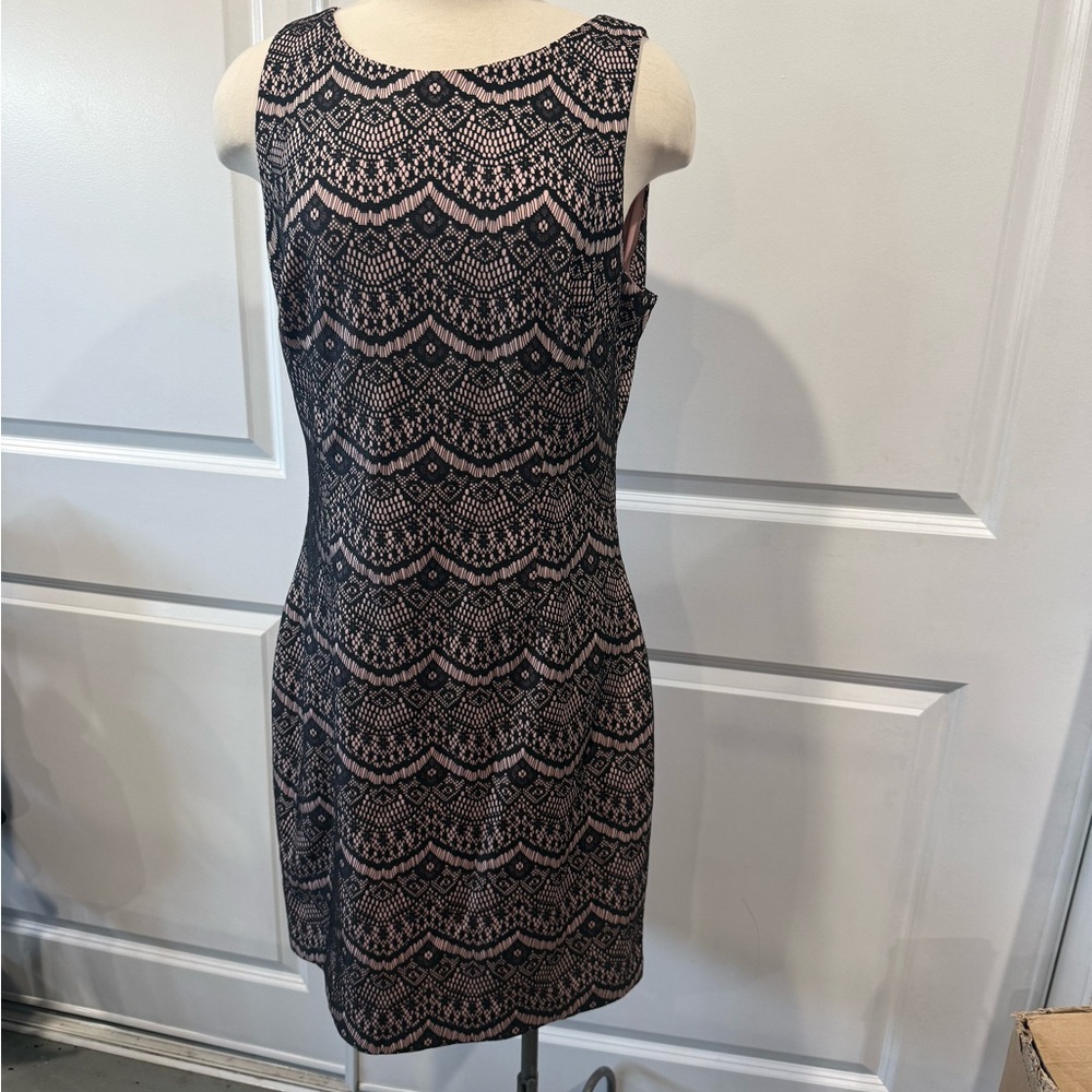 Guess Black and Pink Patterned Mini Dress
